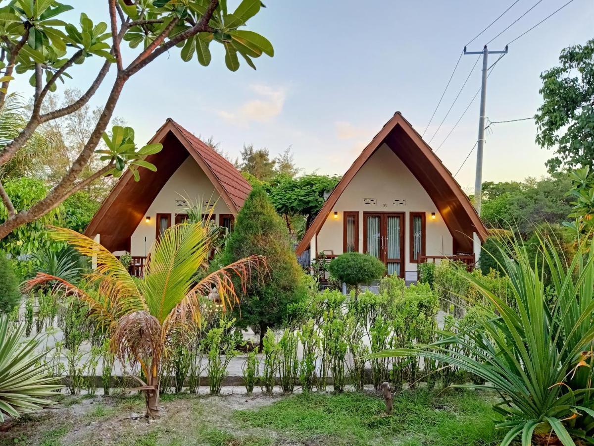 Two Brothers Bungalows Gili Meno Ngoại thất bức ảnh